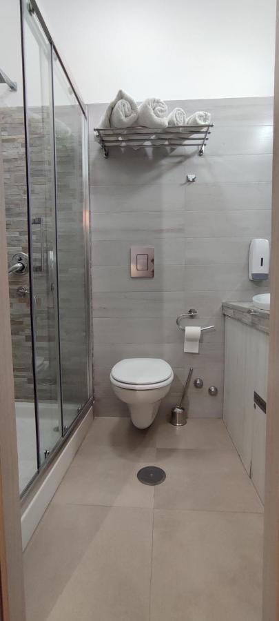 Nitto House Hotell Bari Exteriör bild