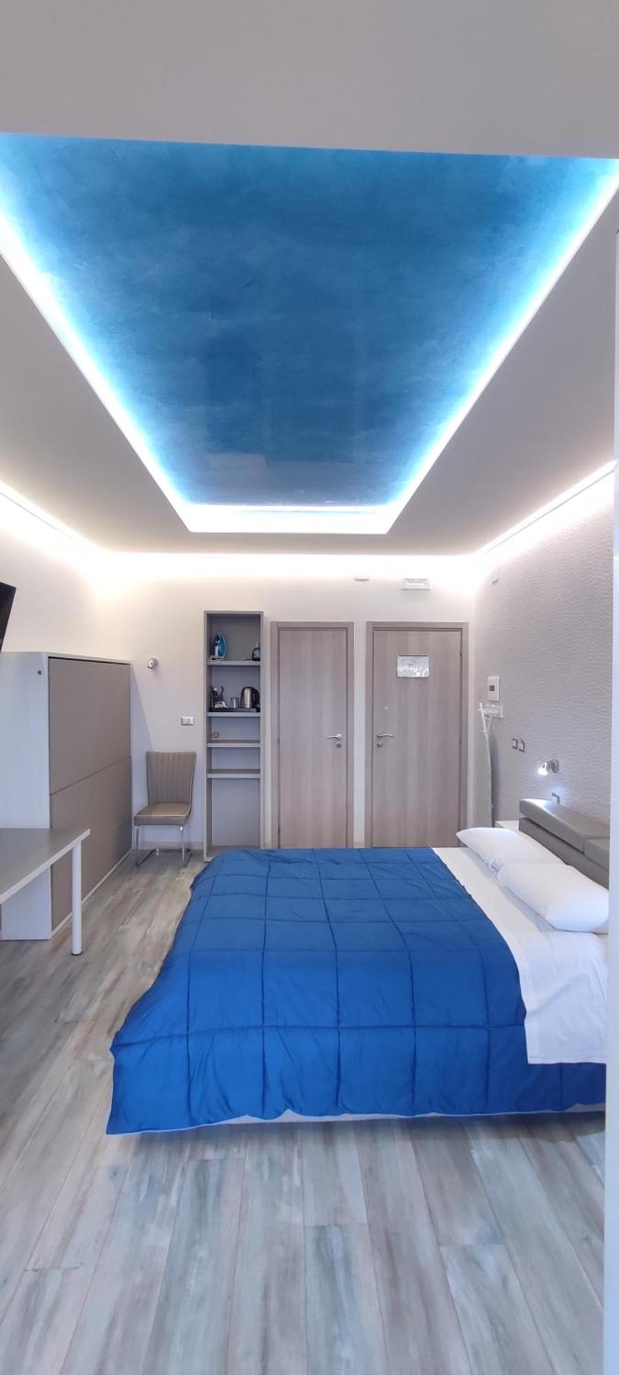 Nitto House Hotell Bari Exteriör bild